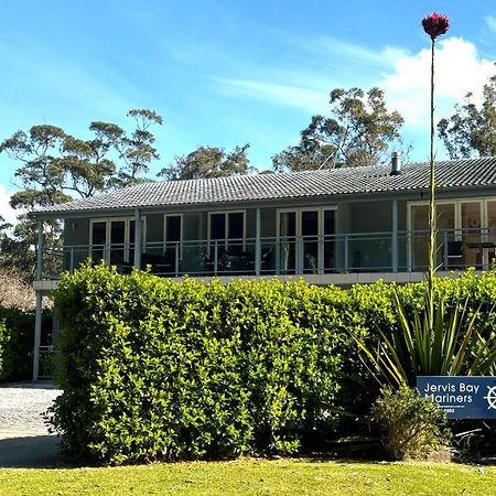 ハスキッソン Jervis Bay Marinersモーテル エクステリア 写真