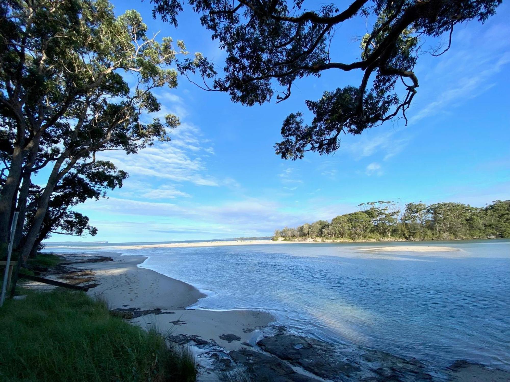 ハスキッソン Jervis Bay Marinersモーテル エクステリア 写真